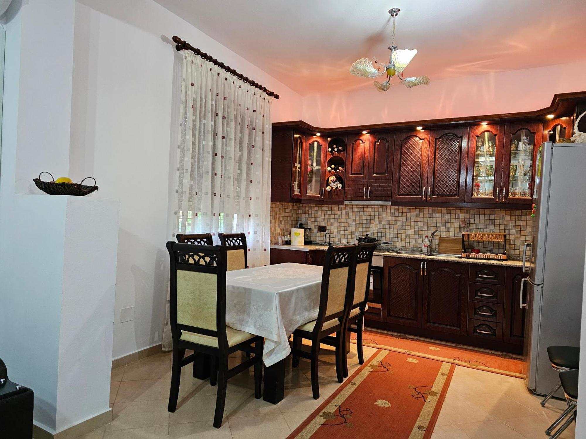 Guesthouse Iljaz Berat Exteriér fotografie